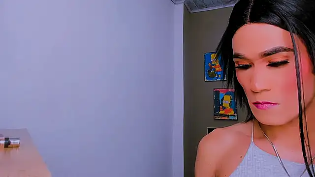 nathasha-hotts webkamerás műsora