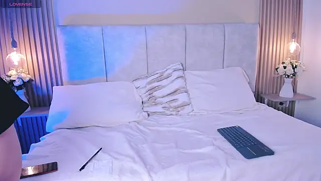 Stardoll1_ Live XXX-Chat