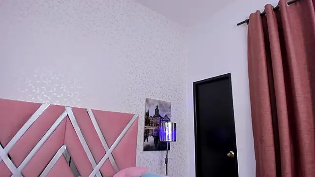 Helenn_monroy1 Live XXX-Chat