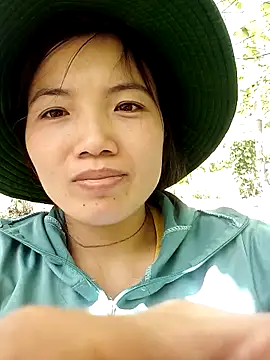 ngan-cute's Live XXX Chat