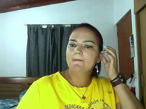 Roja_tentacion's Live XXX Chat