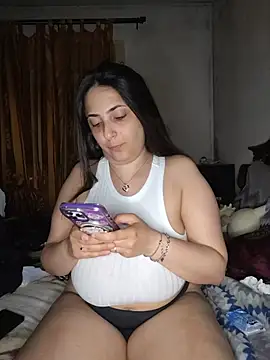 IRINA_DIAMOND Live XXX-Chat
