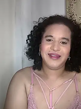 Agatha-harkness Adlı Modelin Canlı XXX Sohbeti