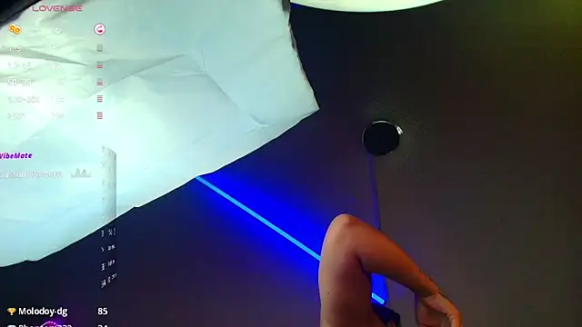 SamanthaaSutraのライブXXXチャット
