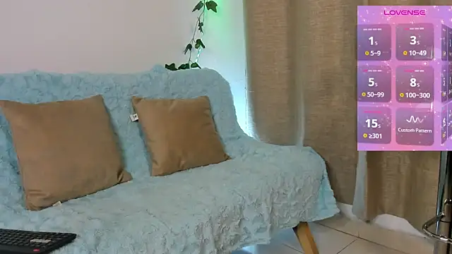 Rebeca_Marchetti Adlı Modelin Canlı XXX Sohbeti