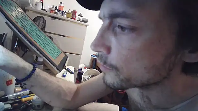 JohnnyMoves webkamerás műsora