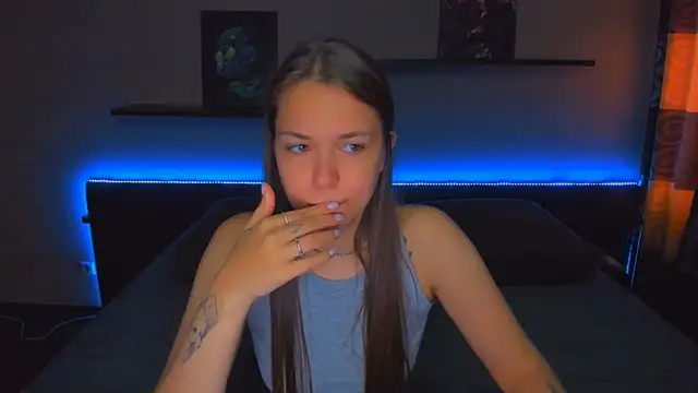 AlexaBarkley élő XXX-chatje