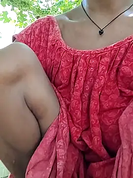 Show modela Sweet-runi na web-kameri