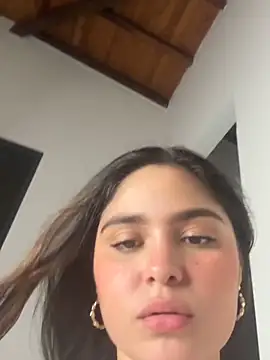 Sarasweet_sex Adlı Modelin Canlı XXX Sohbeti