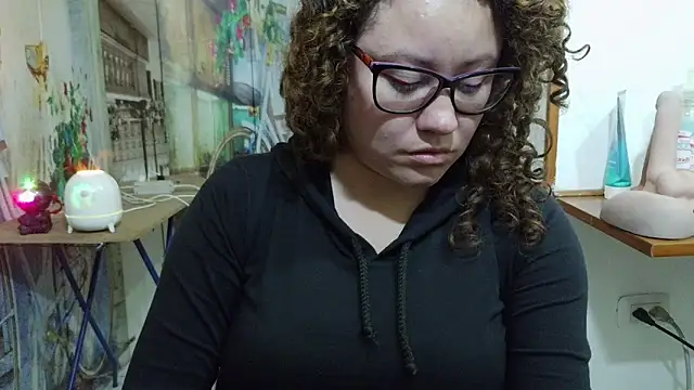 Chat XXX ao vivo de curly_greeneyed