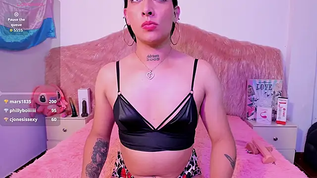 Skarlet_Ruiz_ Adlı Modelin Web Kamerası Şovu