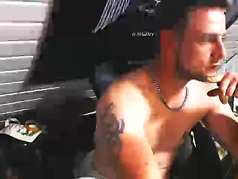 XXX chat uživo modela Youngtimer_1997
