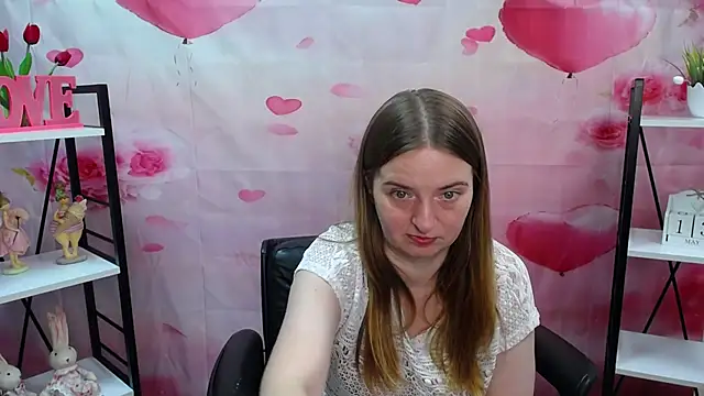 FreyaDak's Live XXX Chat