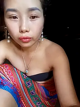 Kirix_adra 在線直播表 演