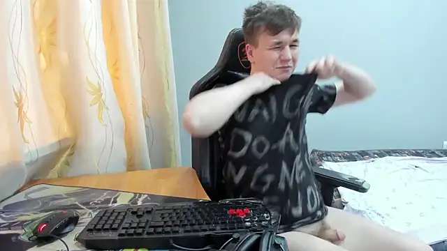 iliaskrislove লাইভ XXX চ্যাট
