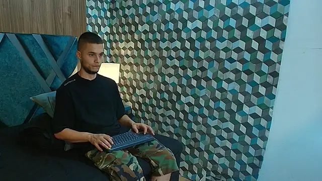Joaho_Fernandez's Webcam Show