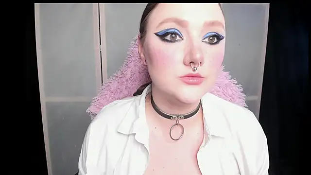 YourDyingBride's Live XXX Chat