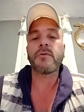 ShaneJames11's Webcam Show