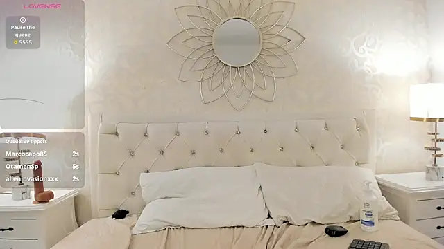 XXX chat uživo modela Julietta___
