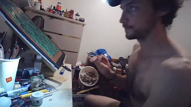 JohnnyMoves' Live XXX Chat