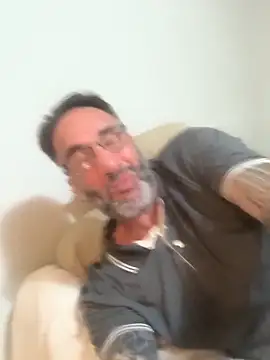 Chat +18 de Tiojhonny ao vivo