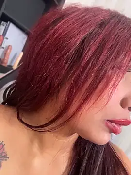 Cherry_Charlottee's Webcam Show