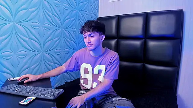 XXX chat uživo modela kavencastro