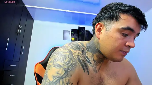 Chat +18 de thiago__cp01 ao vivo
