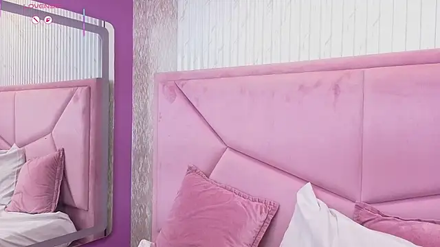 LolyYunno Chat XXX live