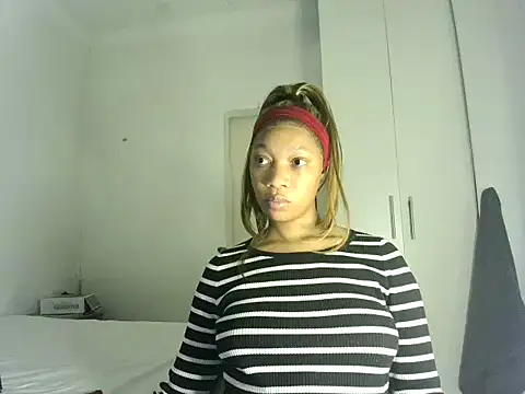 Chat XXX en directo de LustyBerry