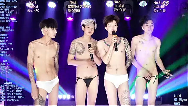 AOA-boy Chat XXX in diretta