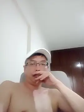 akumasian 在線直播表演