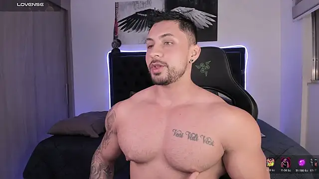 santi_aesthetic 在線直播表演