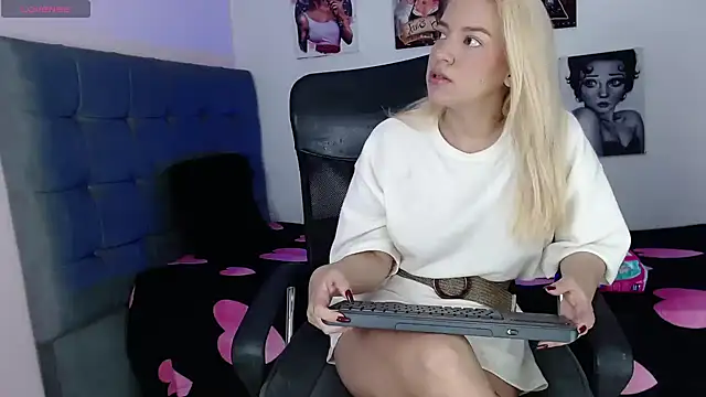 Chatroom XXX en direct de Lana_C