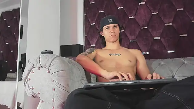 TonyBenedetti's Webcam Show
