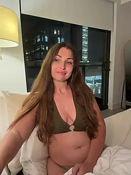 LanaLure_ Chat XXX live