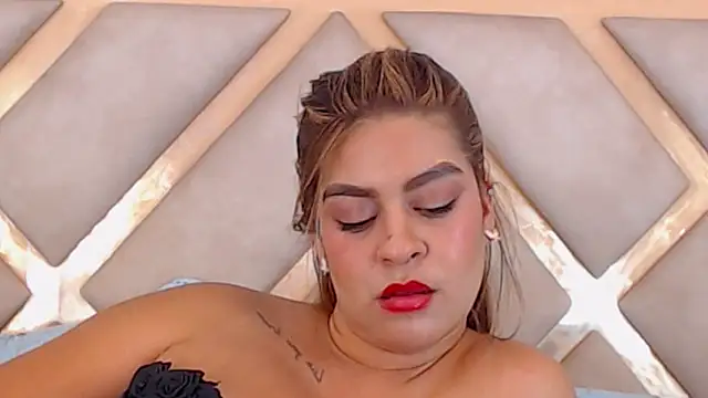 JoannaStanford – Live XXX-chat