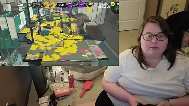 ChubbiGhostiii's Live XXX Chat
