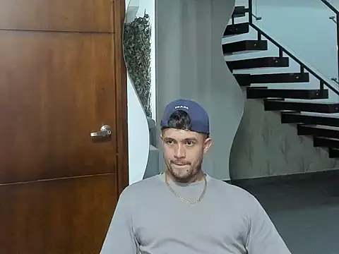 عرض كام Jordan_Phillip_