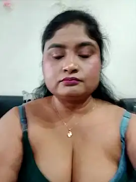 hornyriyanka's Webcam Show
