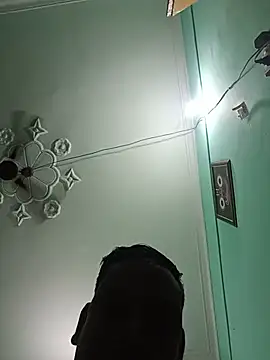 pussysandwitchboy 在線直播表演