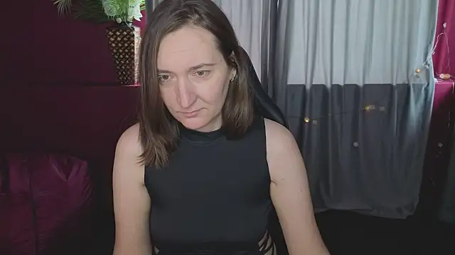 SelestiaSnata Chat XXX in diretta