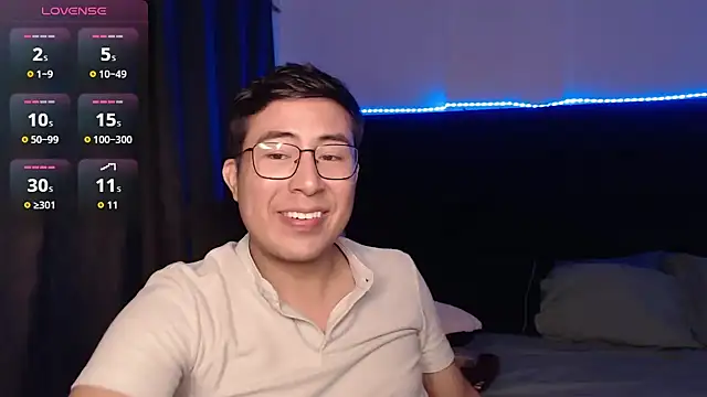andrewmhilton_ Show Webcam