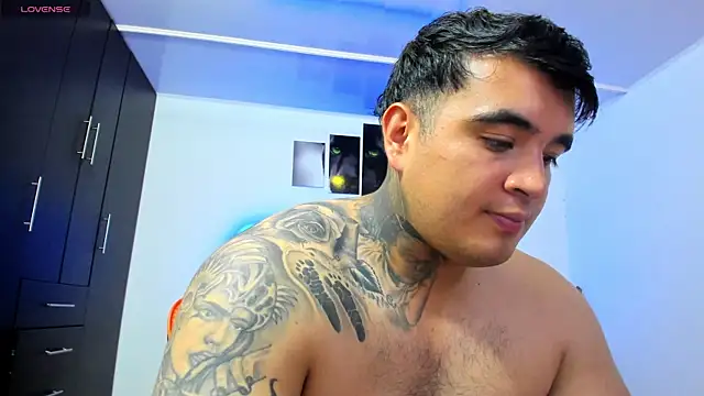 thiago__cp01 网络视讯表演