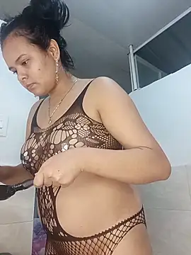 Czat XXX na żywo – Emily_Rouse23