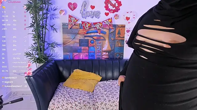 Chat XXX Live samanee_konn