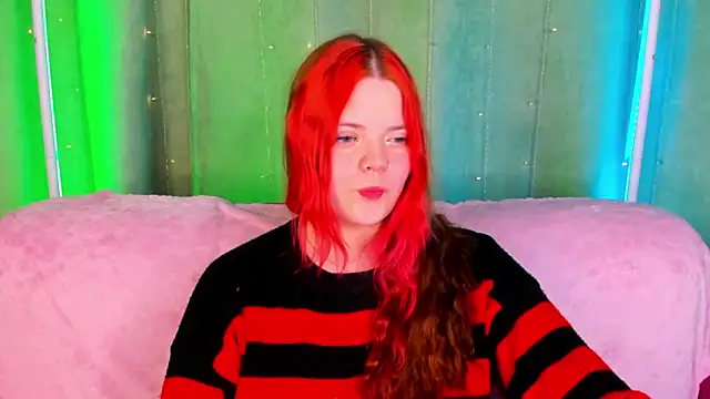 Chatroom XXX en direct de KellyFiery