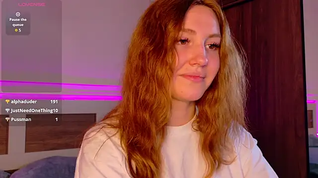 Chat XXX en directo de LunaXBaddie