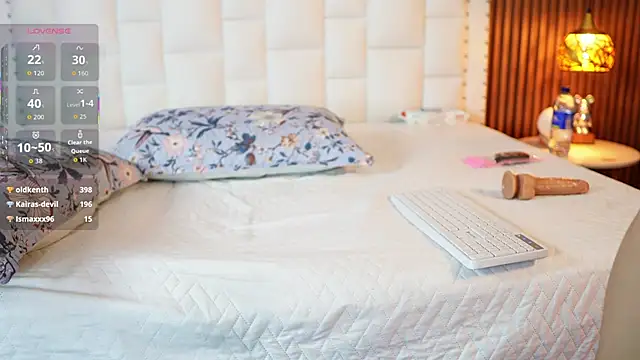 QuickHookupp Webcam show