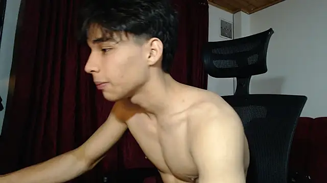 Marck-Pro live XXX chat